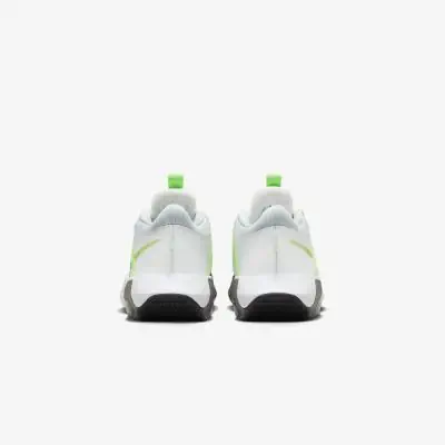 Chaussures de basket Nike Air Zoom Crossover pour Enfant DC5216-104