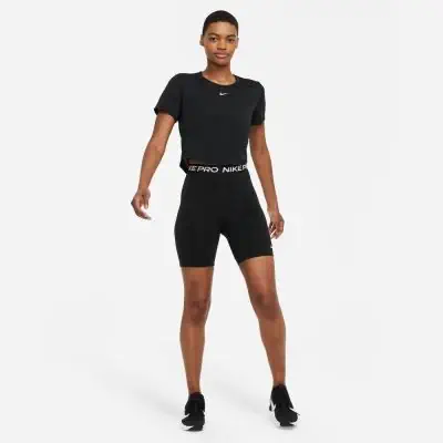 T shirt Nike Dri FIT One Standard Fit Cropped Top Noir pour Femme DD4954 010 EKINSPORT