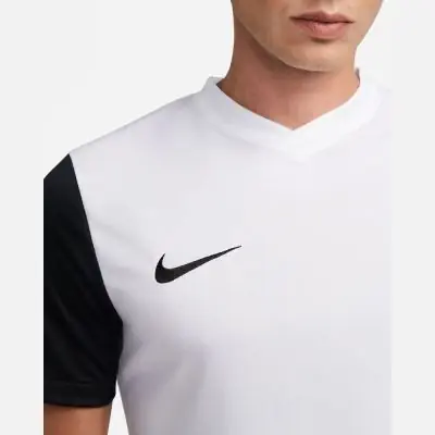 Nike tiempo rouge et noir online