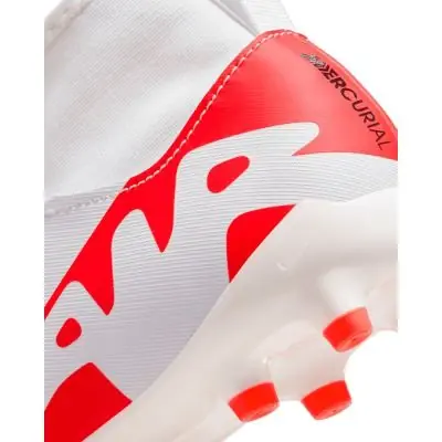 chaussures-football-nike-mercurial-superfly-enfant-dj5623-600 chaussures-football-nike-mercurial-superfly-enfant-dj5623-600