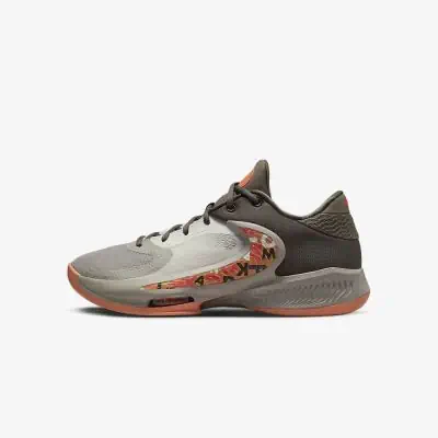 Scarpe kobe 4 uomo marrone sales