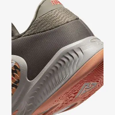 Scarpe kobe 4 uomo marrone discount