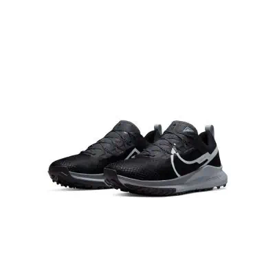 Nike Pegasus Trail 4 Scarpe da trail nere da uomo EKINSPORT
