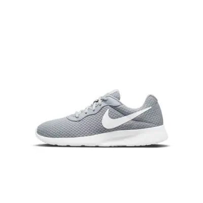 Mens grey nike tanjun shop