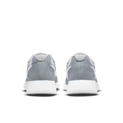 Chaussures de running homme tanjun nike online