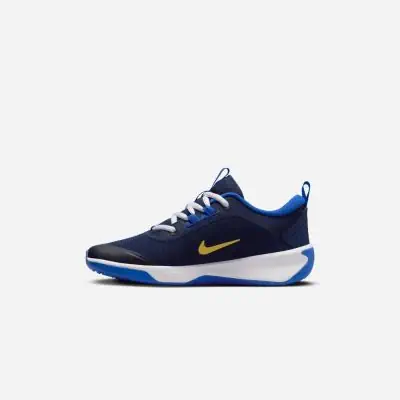 Nike Multi Court Kinderschuh DM9027 EKINSPORT