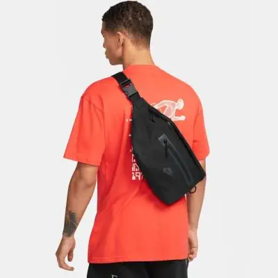 Sac banane Nike Elemental Premium pour Homme EKINSPORT