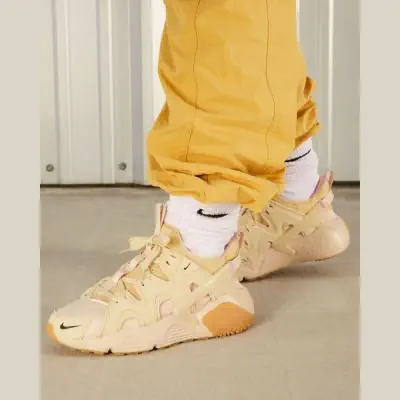 Nike air huarache mujer marron deals