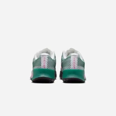 Chaussures de tennis NikeCourt Air Zoom Vapor 11 pour Femme DR6965