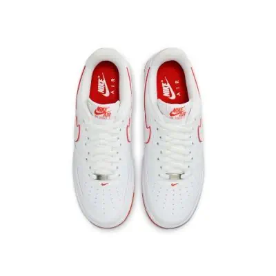 Chaussure nike avec etiquette rouge best sale
