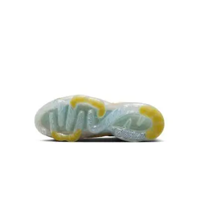 Chaussures Nike Air Vapormax 2023 Flyknit Or pour Homme EKINSPORT