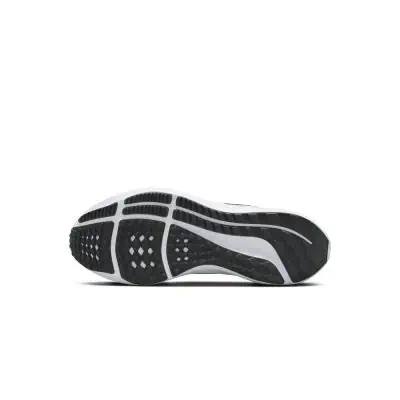 chaussures running nike pegasus 40 femme dv3854 001