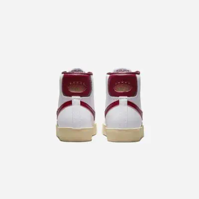 Scarpa Nike Blazer Mid 77 SE Bianco Donna EKINSPORT