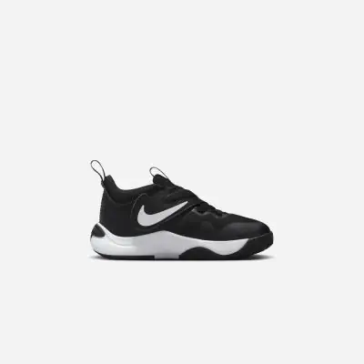 Nike Team Hustle D 11 Black White Children s Shoes EKINSPORT
