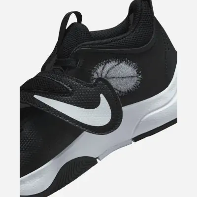 Nike team hustle noir best sale