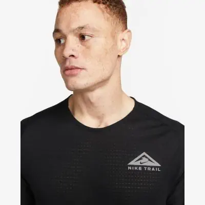 tee shirt nike dri fit trail solar chase pour homme dv9305 010