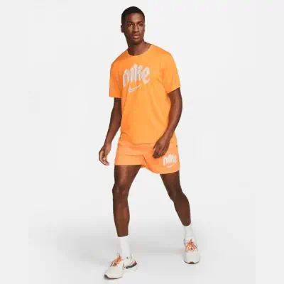 Camiseta Nike Miler Naranja y Blanca Hombre EKINSPORT