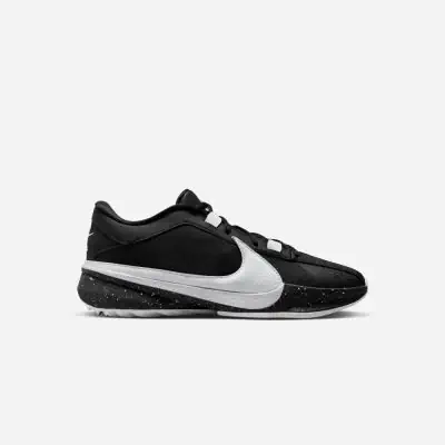 Chaussures de Basketball Freak 5 Noir Blanc pour Homme EKINSPORT