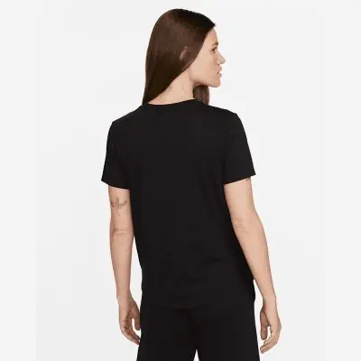 t shirt a logo nike sportswear essentials femme dx7906 010