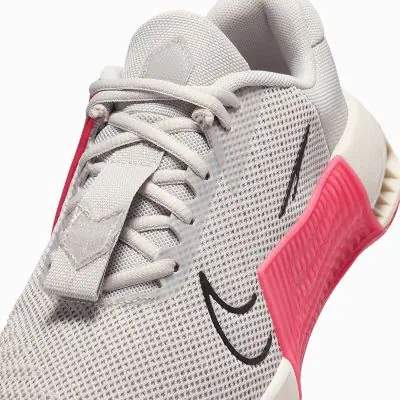 Nike running gris y rosa new arrivals