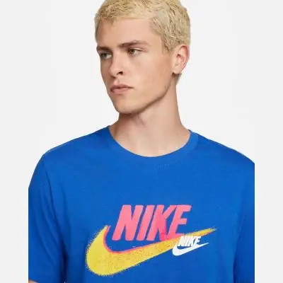 T-shirt Nike Sportswear pour Homme - FB1074-480