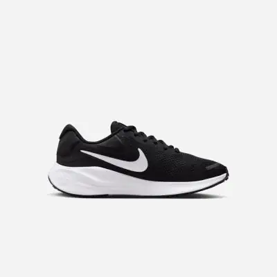 Nike revolution 37 store