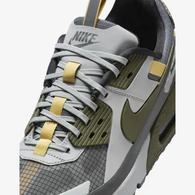Nike gris y verde clearance