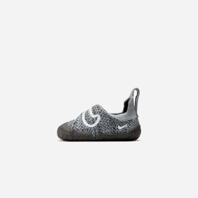 Nike swoosh scarpe 2025