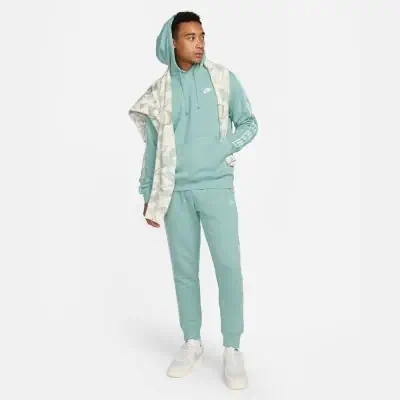 Ensemble de survêtement Nike Club Fleece Graphic pour Homme - FB7296-309