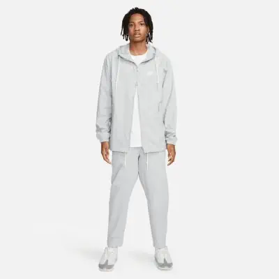 Veste de pluie Nike Club Woven Gris Fonce pour Homme EKINSPORT