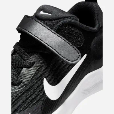 chaussures nike revolution noir enfant fb7690 003