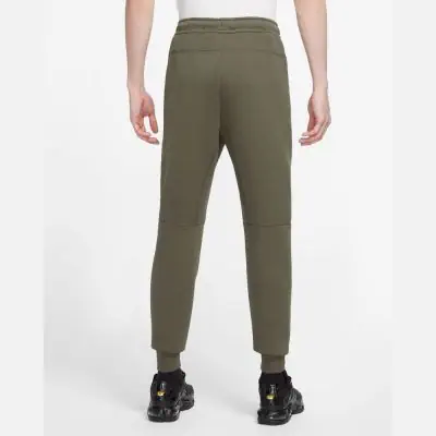Bas de jogging Nike Tech Fleece Slim Fit Vert Kaki pour Homme EKINSPORT