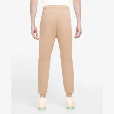 Men s Nike Tech Fleece Slim Fit Beige Cream Jogging Socks EKINSPORT