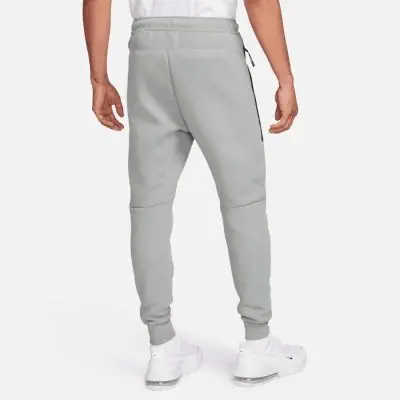 Pantalón de chándal Nike Tech Fleece Slim Fit, gris jaspeado