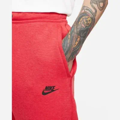 Skinny joggers nike clearance