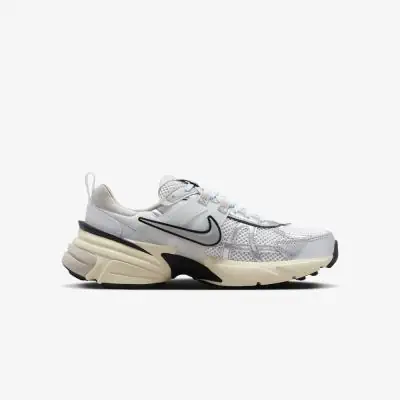 Nike V2K Run White Women's Shoes EKINSPORT