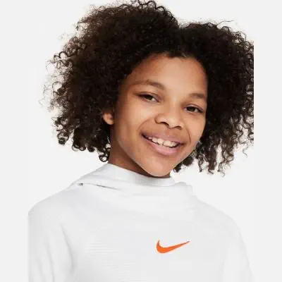 Sudadera con capucha Nike Dri Fit Academy Nino Blanca FD3133 100 EKINSPORT