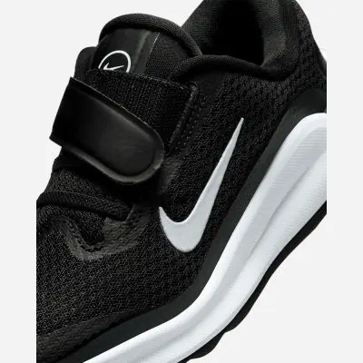 Scarpe Nike Infinity Flow bianche e nere per bambini EKINSPORT