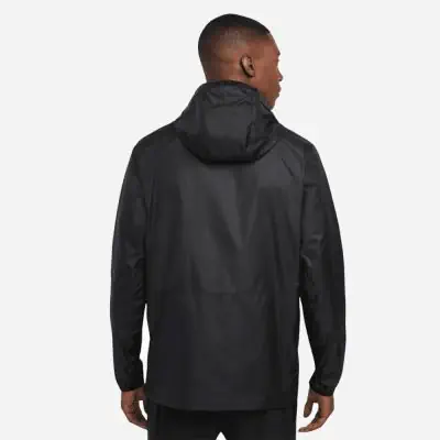 Nike Storm FIT Academy Pro 24 Regenjacke fur Manner EKINSPORT