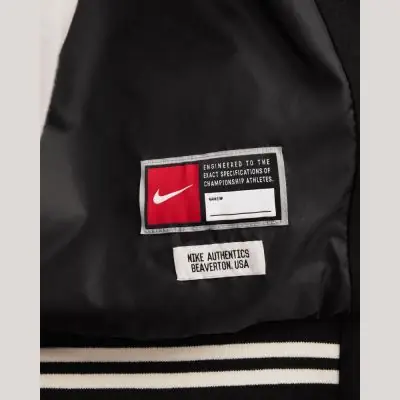 veste universitaire nike authentics noir homme fd7845 010