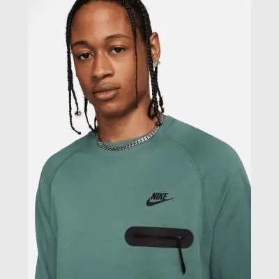 Nike tech fleece long sleeve crew cheap