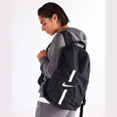 Pack Entrainement Femme Nike Academy 21 maillot, short, polo, veste, pantalon, sac, parka