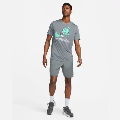 Camiseta Nike Dri-Fit Fitness Gris, Hombre FJ2452-065 EKINSPORT