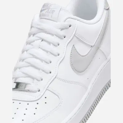 Nike Air Force 1 07 WeiB Herrenschuhe EKINSPORT