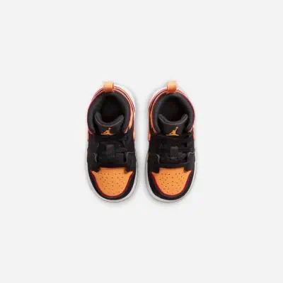 chaussures jordan 1 mid se noir et orange enfant fj4926 008