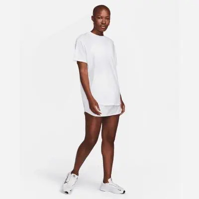 Nike white t shirt women's clearance
