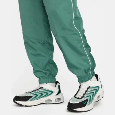 Pantaloni nike verdi strisce bianche discount