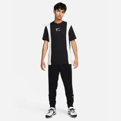 Nike Sportswear SW Air Manner T Shirt Schwarz WeiB EKINSPORT