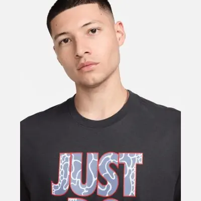 t shirt nike sportswear noir homme fq3796 070