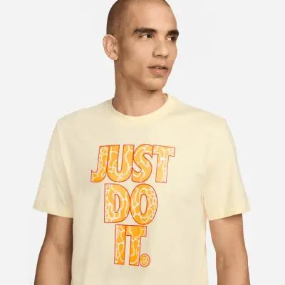 Nike t shirt uomo giallo shop